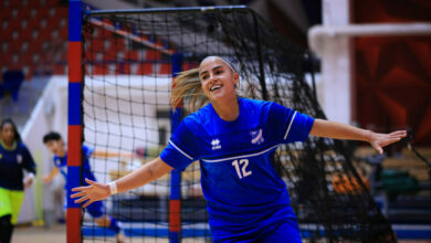 Bella Souza se destacou no futsal do Kuwait. Foto: Al-Thadamon