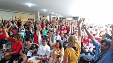 Professores da Rede Estadual no RN entraram em greve nesta sexta-feira. Foto: Lenilton Lima