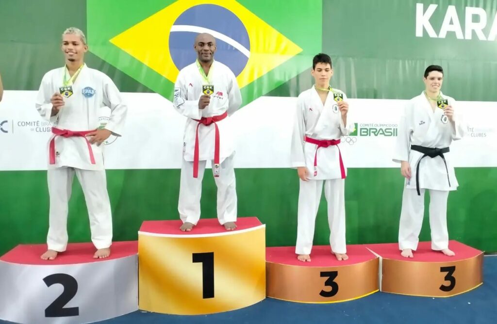 Wilson Ribeiro é medalhista de ouro em Caucaia-CE. Foto: Reprodução