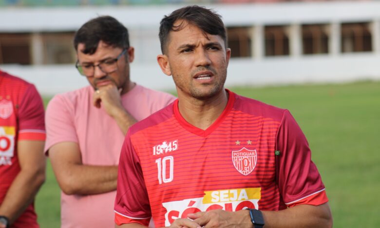 Márcio Mossoró vira técnico interino no Potiguar. Foto: Marcelo Diaz/ACDP