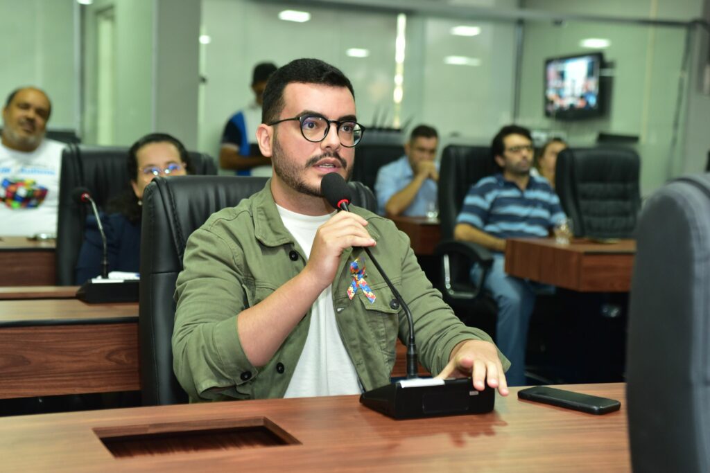 Vereador Pablo Aires é um defensor da causa animal. Foto: Edilberto Barros/CMM