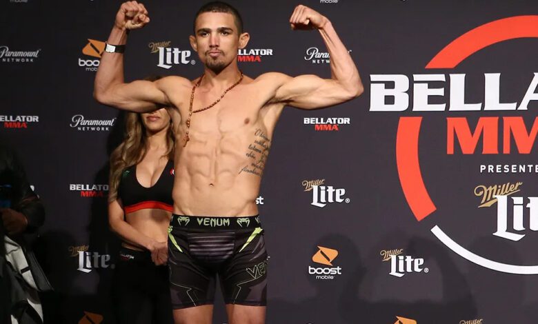 Leandro Higo enfrenta Nikita Mikhailov no Bellator 298. Foto: Divulgação